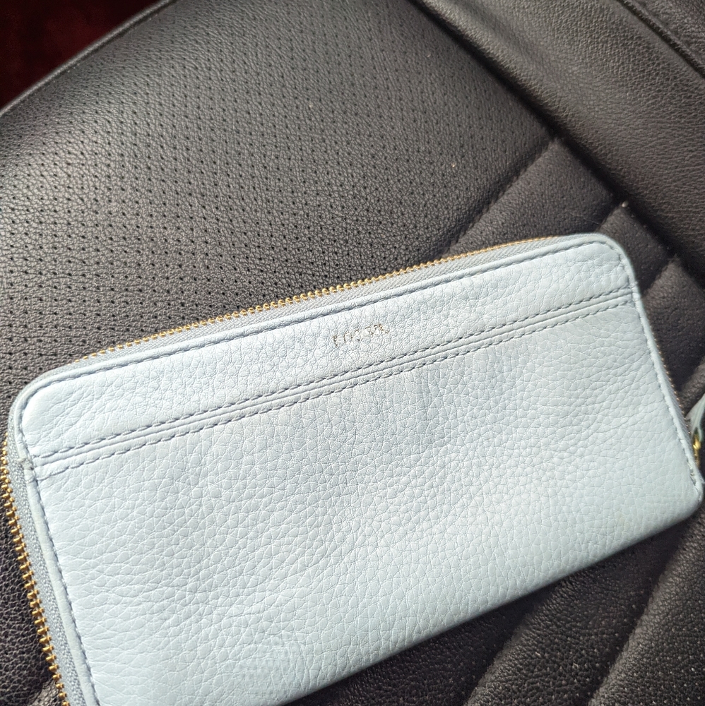 Fossil wallet